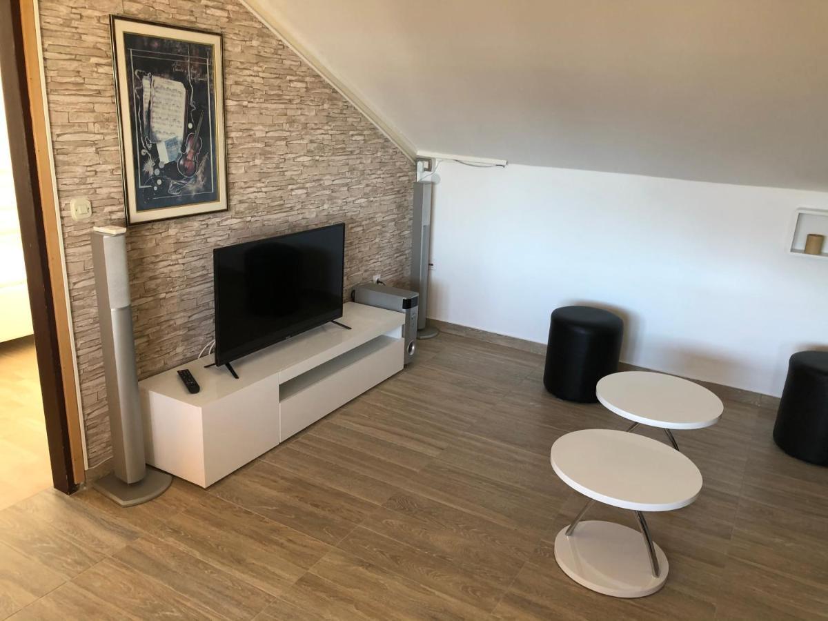 Apartments Adriatic Rab Palit Luaran gambar